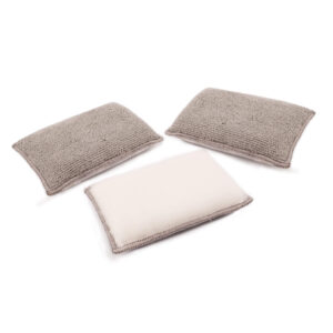 Esponja para lavar interiores 1 cerda lateral, 1 lado Microfibra Blanco+Gris COD. 112000GW